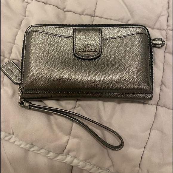 Coach Metallic pewter Wristlet - Picture 1 of 5